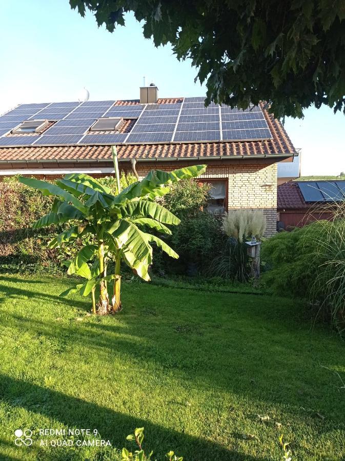 Moderne Ferienwohnung Neckarschleife Mit Klimaanlage Kirchheim am Neckar Exterior photo